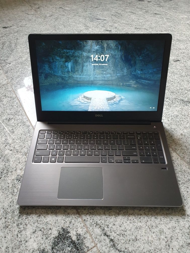 Dell Vostro 5568