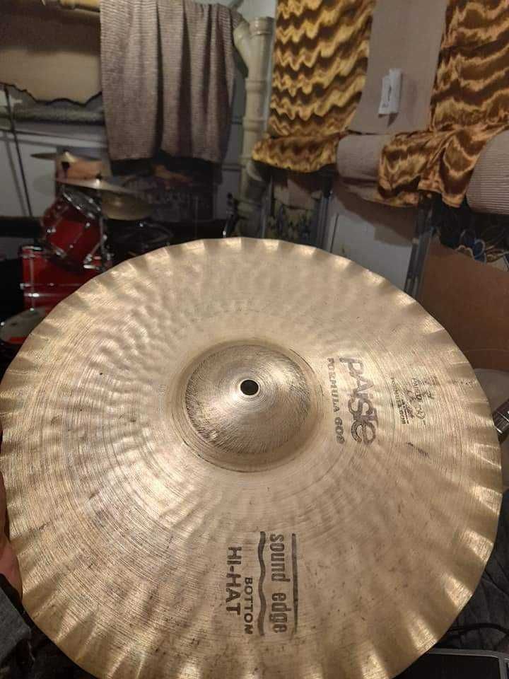 Paiste 602 HiHat SoundEdge 14" pękniety top/cały bottom