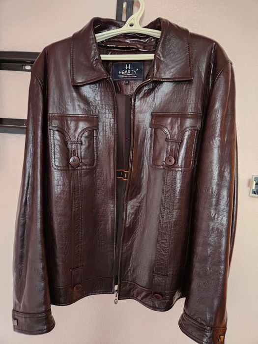 Продам кожаную куртку