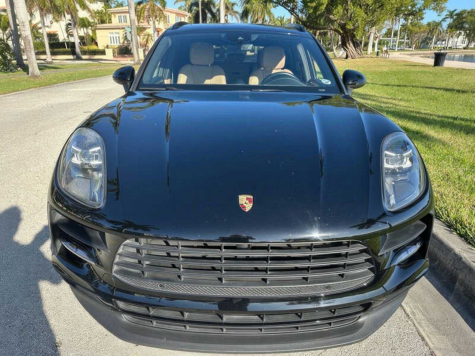 2020 Porsche Macan