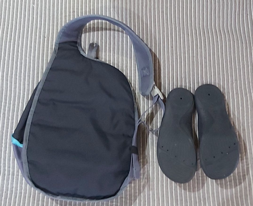 Conjunto natação, mochila e/ou chinelos tam 37, da Decathlon, novos