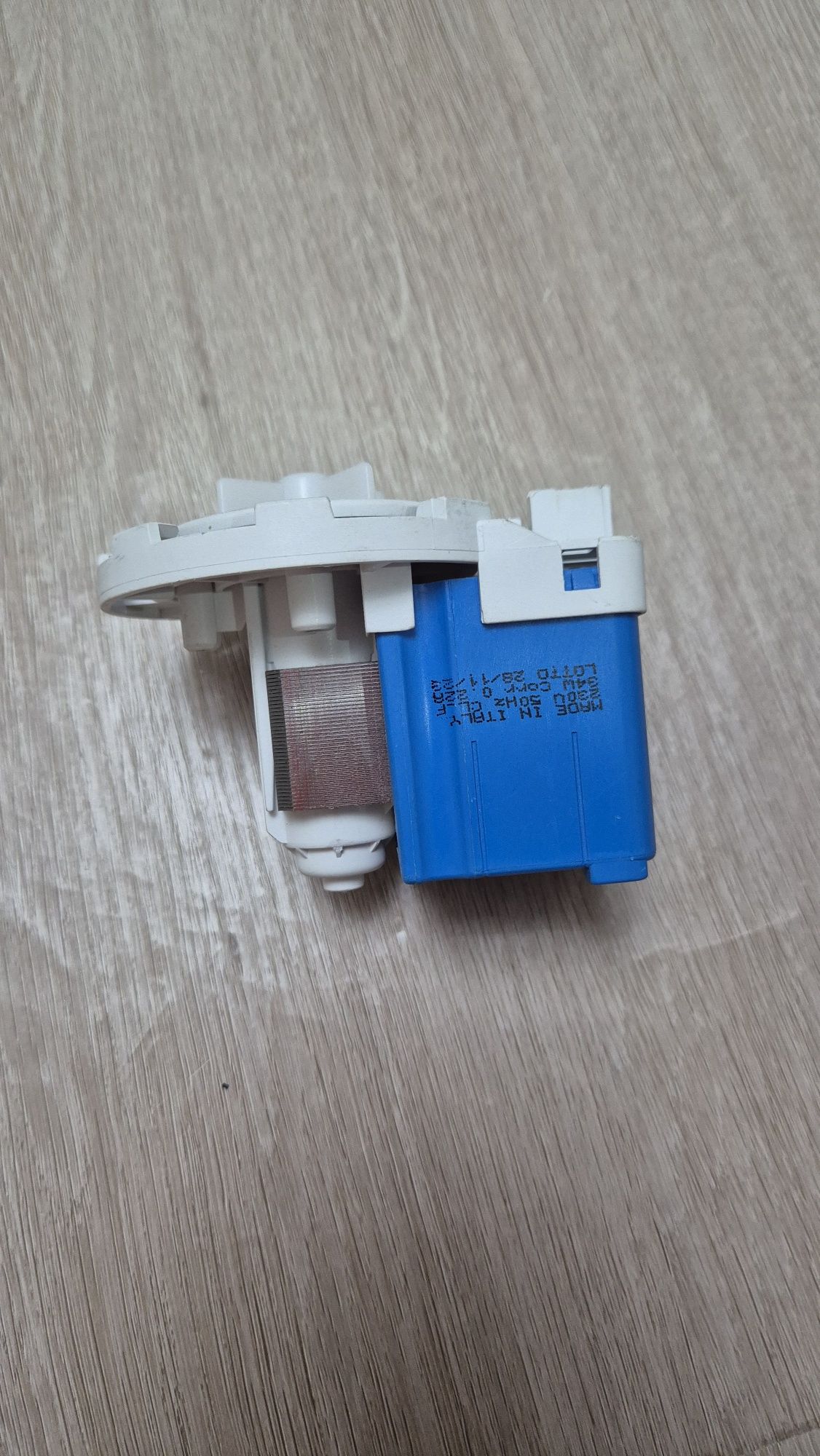 Насос - помпа для пральних машин LG, Samsung, Indesit, Bosch