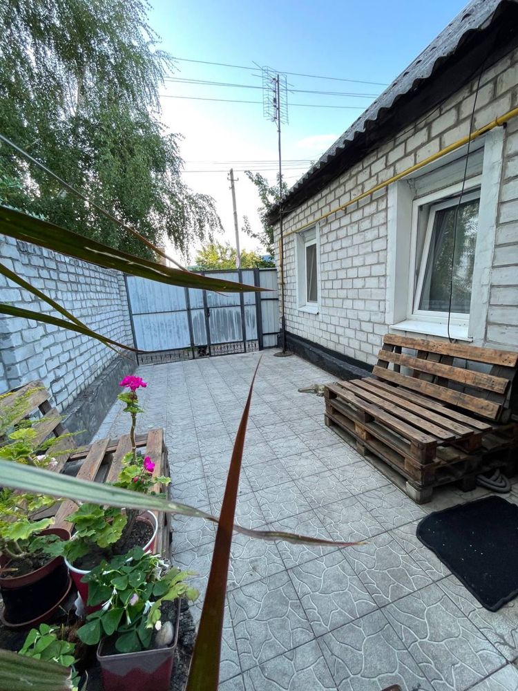 Продам частину будинку ЦЕНТР вул Гегочкорі(вул 1905р)