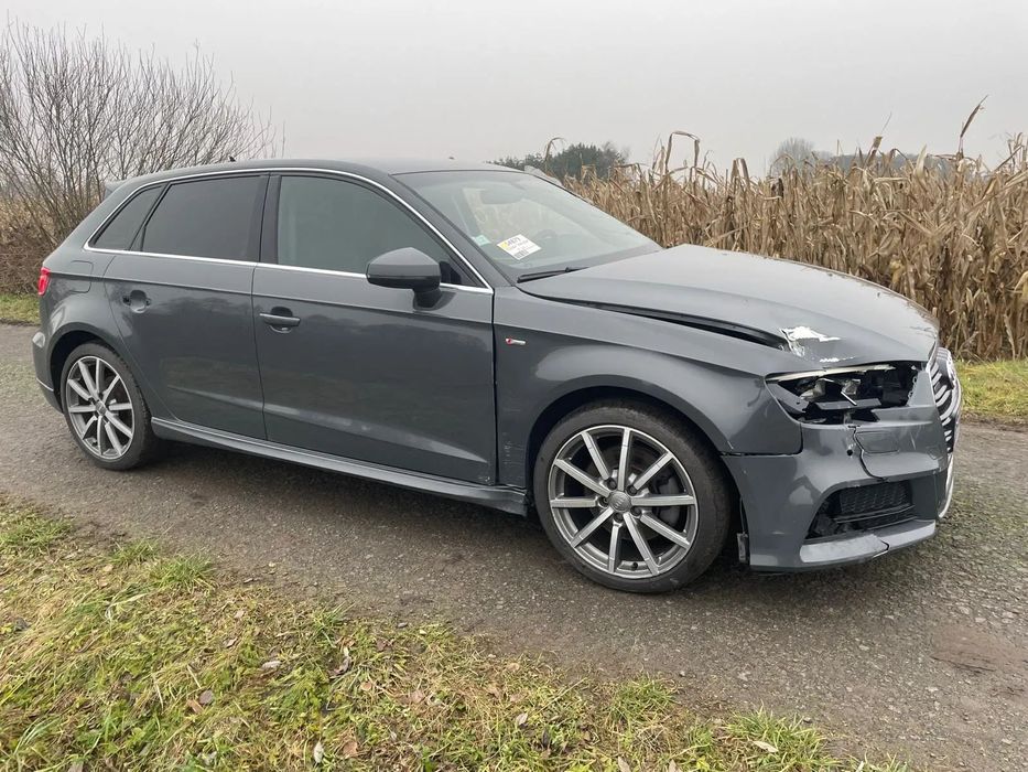 Audi A3 Sportback AUDI A3 2,0tdi Quatro