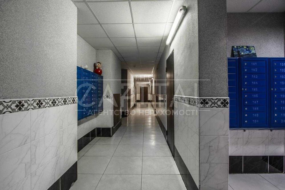 Продажа 3к квартиры,  ул Владимира Наумовича, Академгородок, Святошино