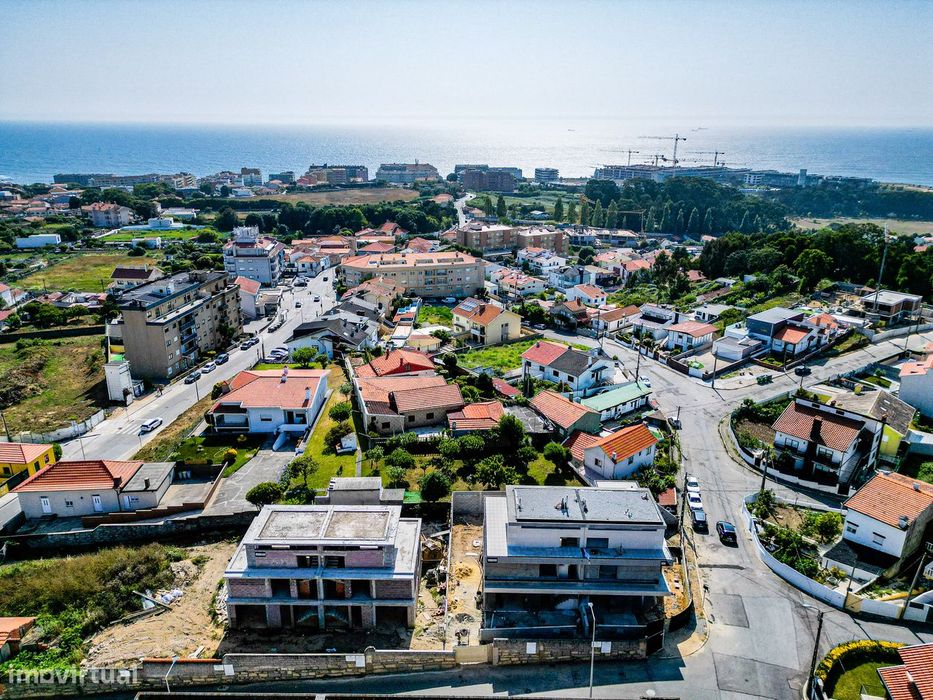 Moradia V4 Em Fase de Construção