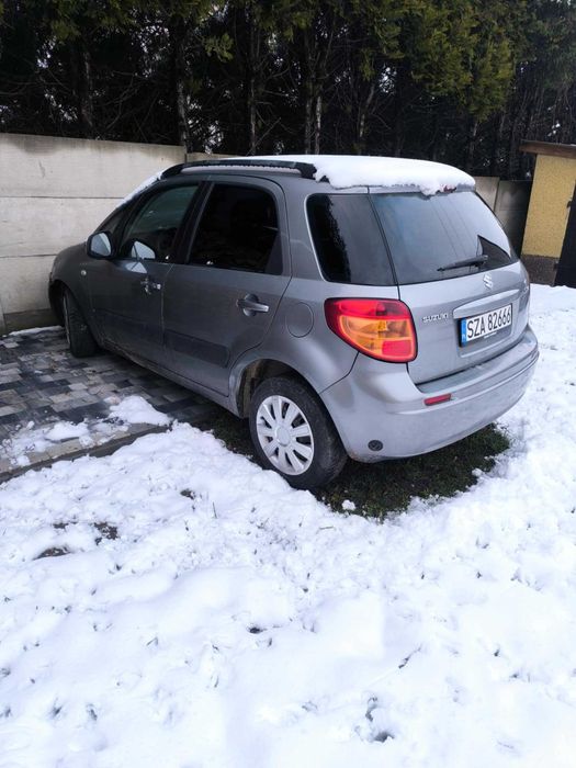 Suzuki SX4 1.6 benzyna +LPG 2008 -uszkodzony silnik