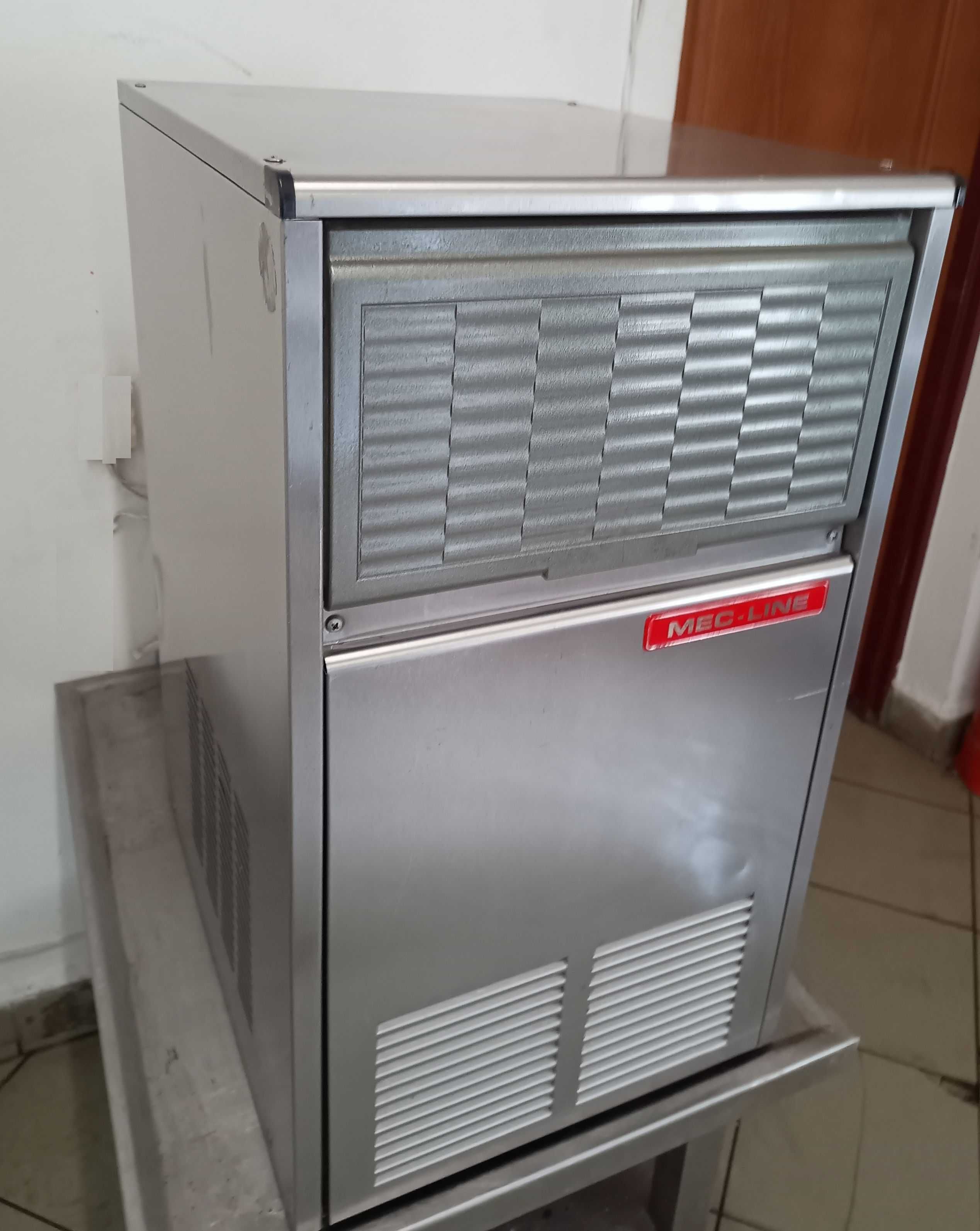 Kostkarka do lodu Mec Line 20  Ase 06000