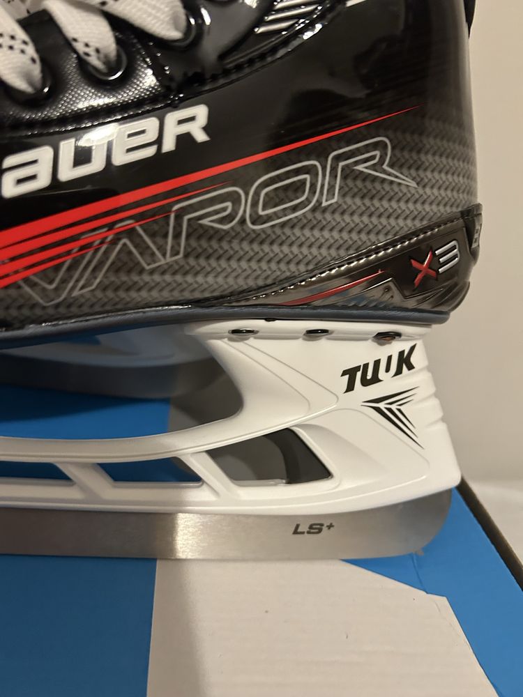 Łyżwy hokejowe Bauer Vapor X3sr s.8,5 D NOWE