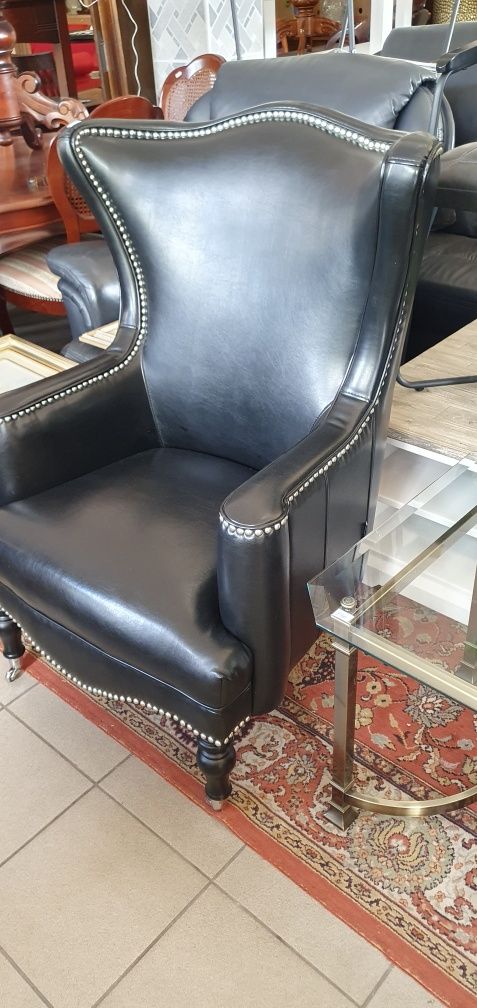 Fotele w stylu Chesterfield ( uszaki )