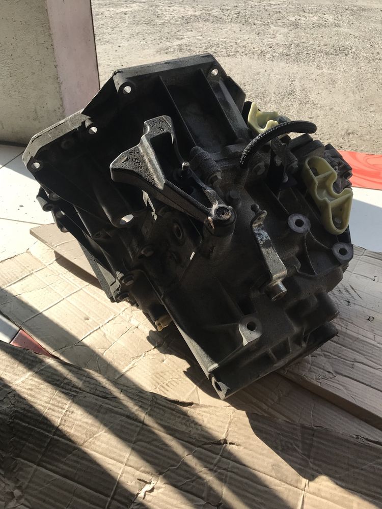 Продам МКПП 6 Renault scenic 3 nd4012