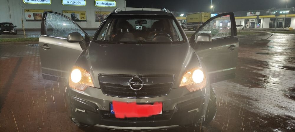 Sprzedam Opel Antara 2.4 z gazem 2008r