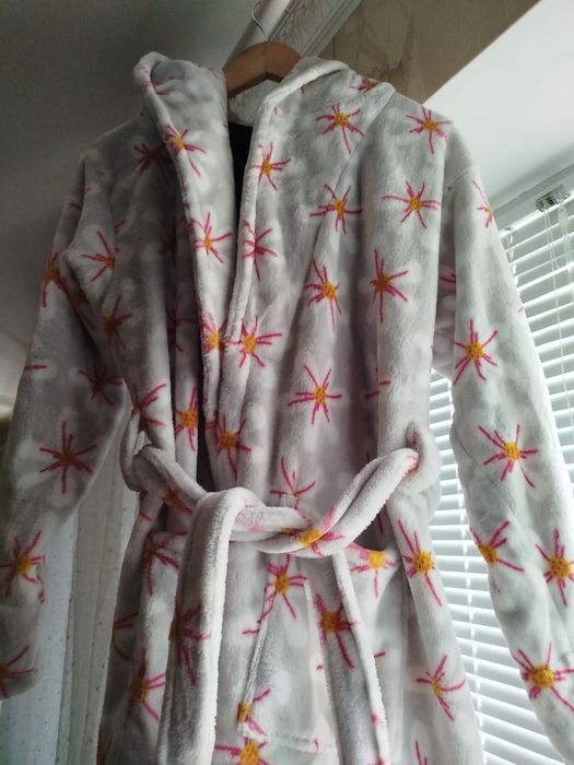 Халат травка гарна якість.