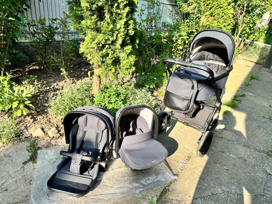 Коляска Carrello Ultimo 3 в 1