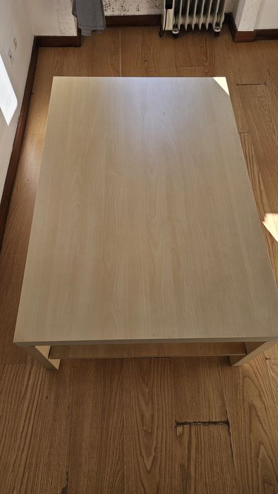 Mesa de centro com novo