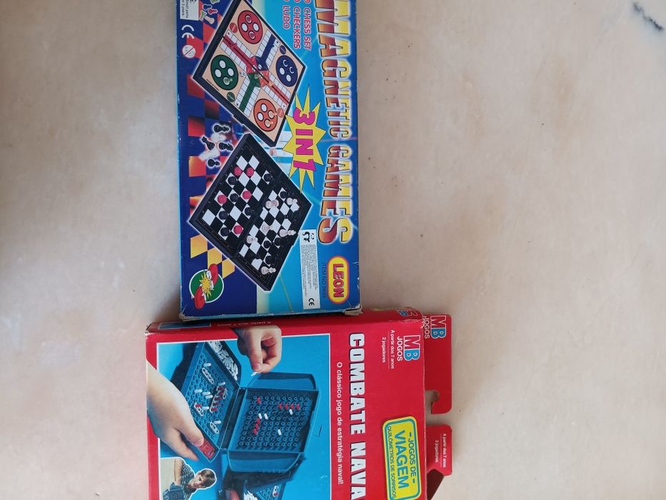 Vários  jogos  de entretenimento