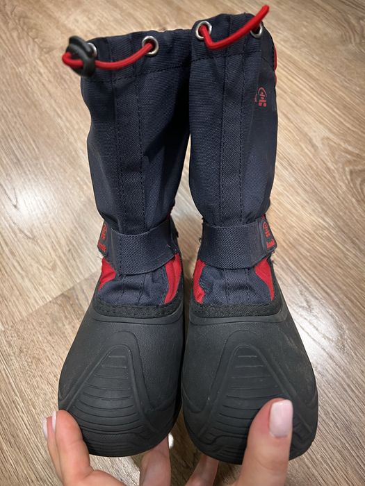 Сноубутси снігоходи чоботи зимові Kamik