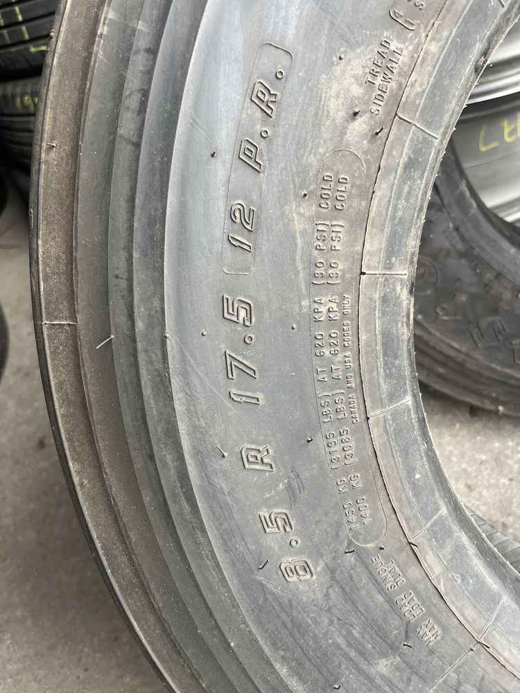 8,5R17,5 8,5-17,5 przód Firestone FS400 super stan 11mm 2szt brutto fv