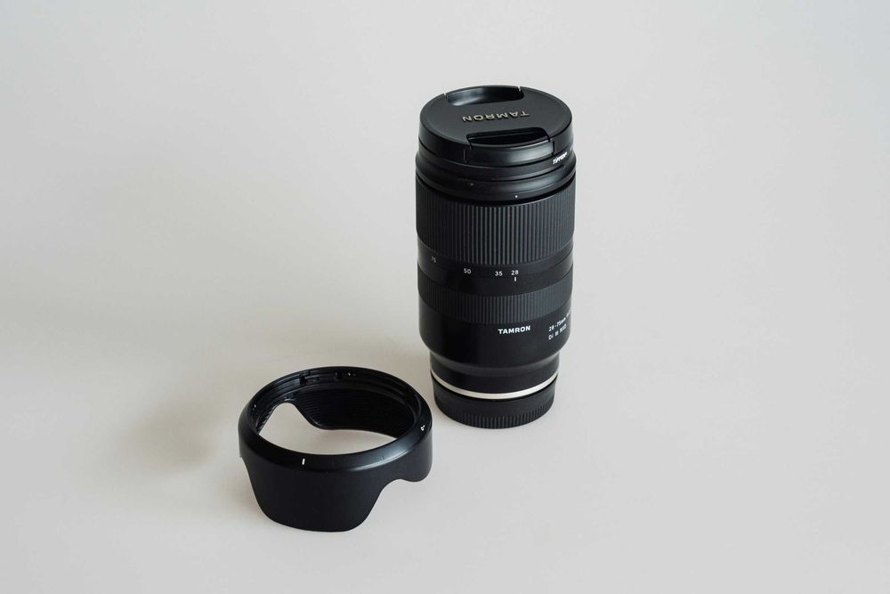 Tamron 28-75mm F/2.8 Di III RXD Sony-E + Filtro UV Tiffen 67mm