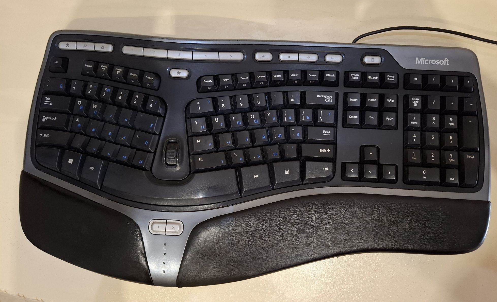 Клавиатура Microsoft Natiral Ergonomic 4000