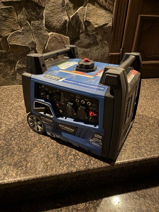 Генератор інверторний бензиновий Hyundai HG4000I-A1 (3,3 кВт)
