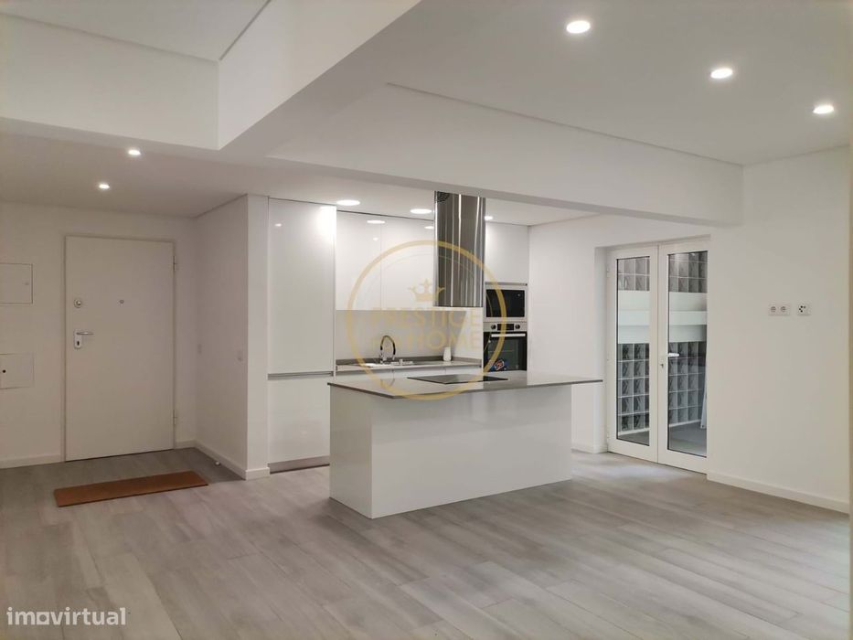 Apartamento T3 Espaçoso Zona Ribeirinha de Portimão