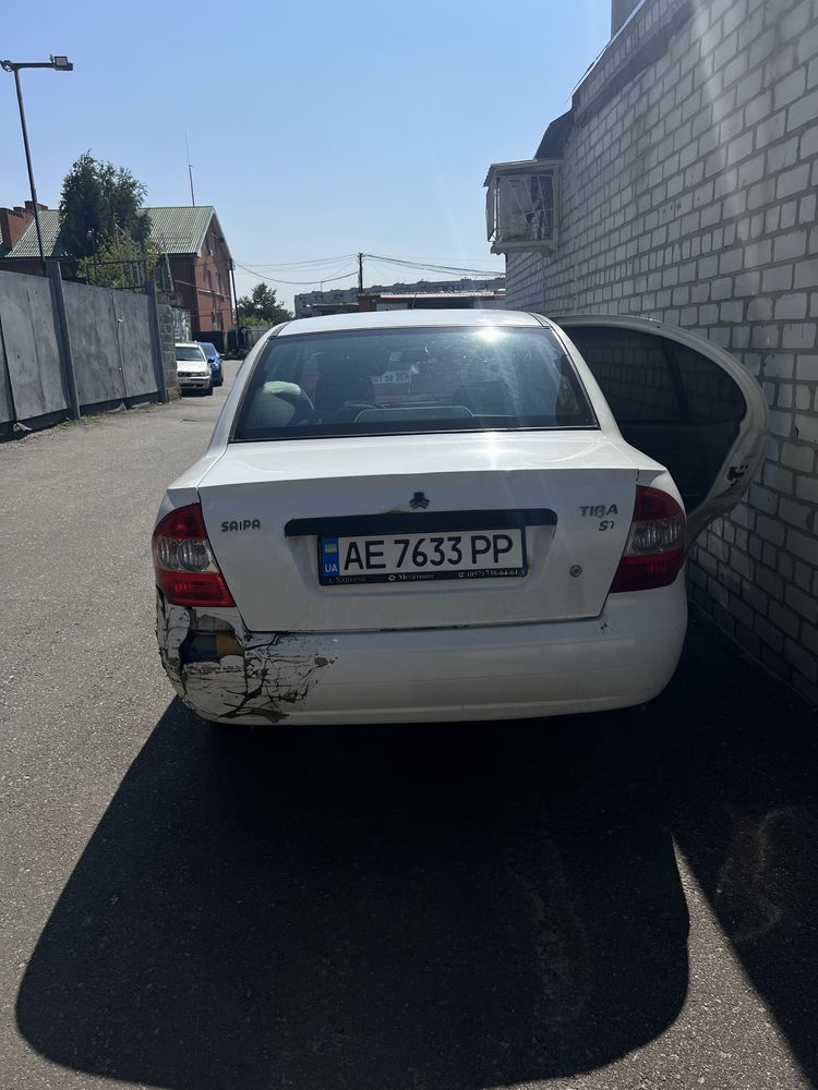 Авто Saipa Tibo 2013