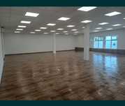 Sufit podwieszany: kasetony, kompletne z konstrukcja+lampy 100m²