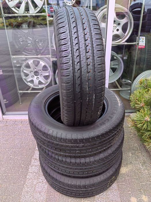 225/65R17 Goodyear Eficientgrip SUV 4*4 SUV lato K7 KOMPLET RAV4