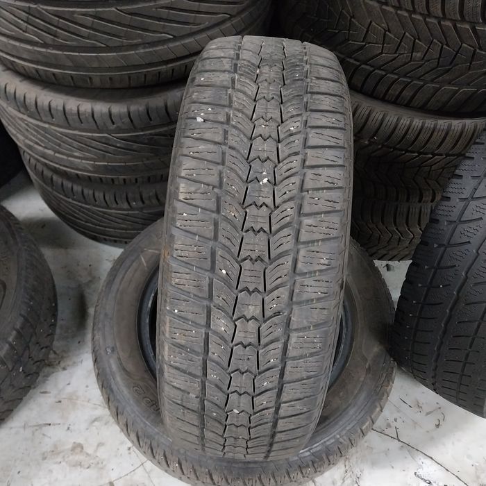 Opony Zimowe Sava 205/60R16 92H