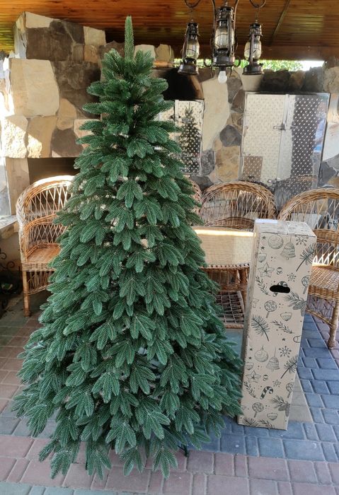 Швейцарська зелена  від 1,5 до 2,5 м лита штучна ялинка Ёлка литая 

В