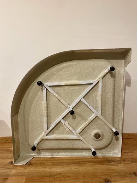 Brodzik 90x90 półokrągły nowy