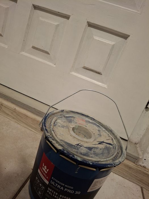 Farba do drewna zewnętrzna Tikkurila ultra pro 30