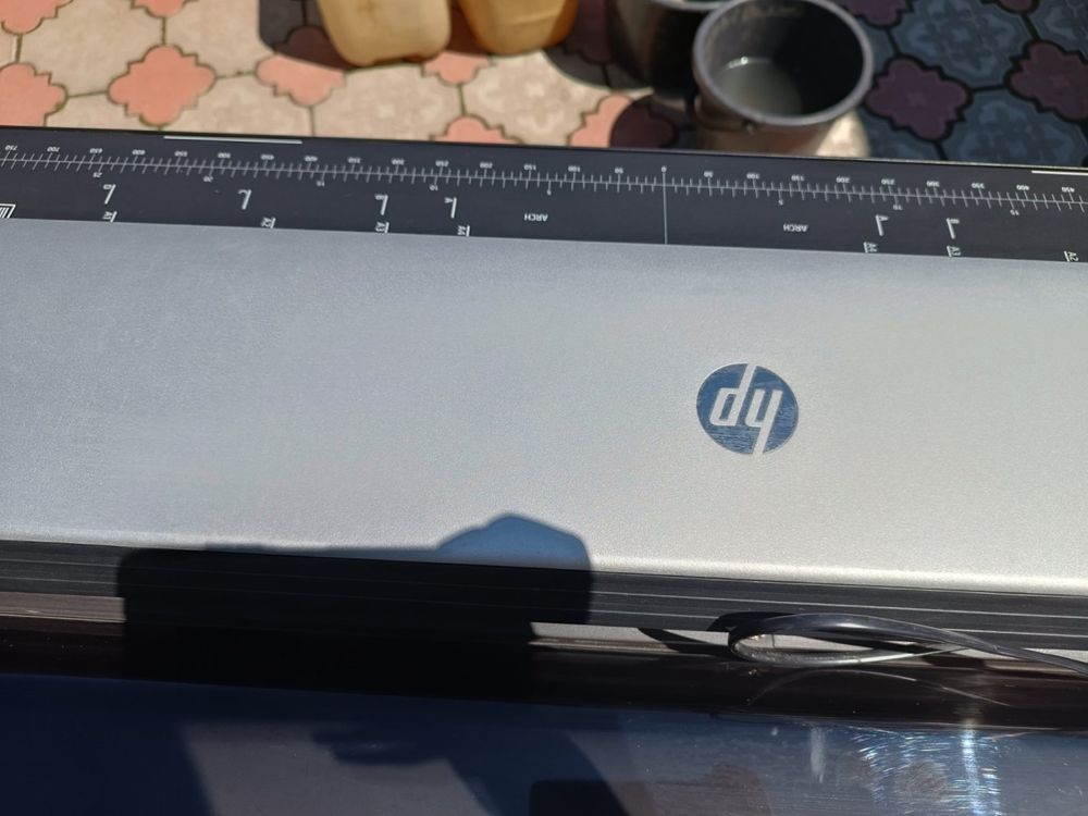 Продам широкоформатный принтер hp designjet