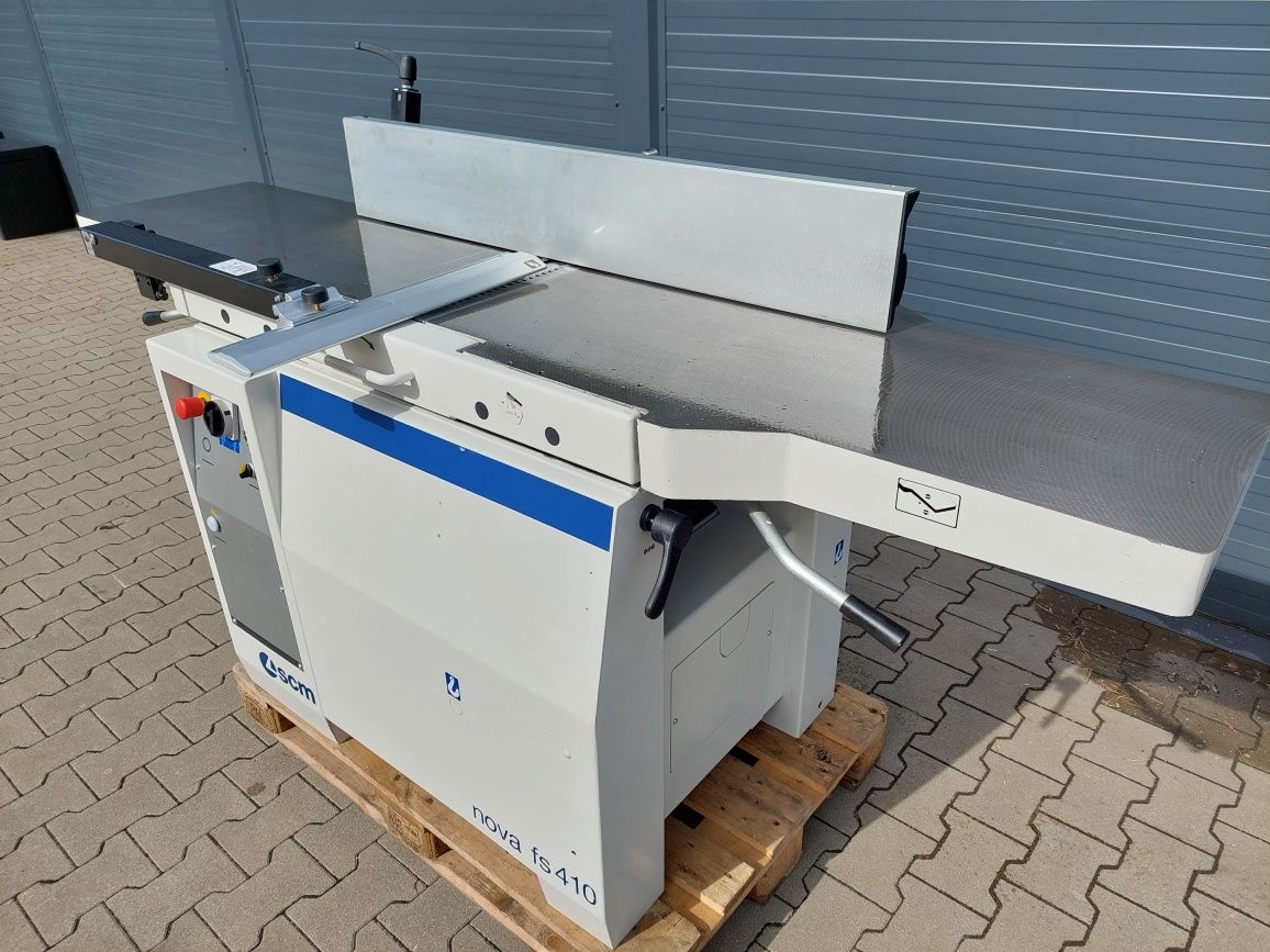 Wyrowniarka grubosciowka SCM FS410