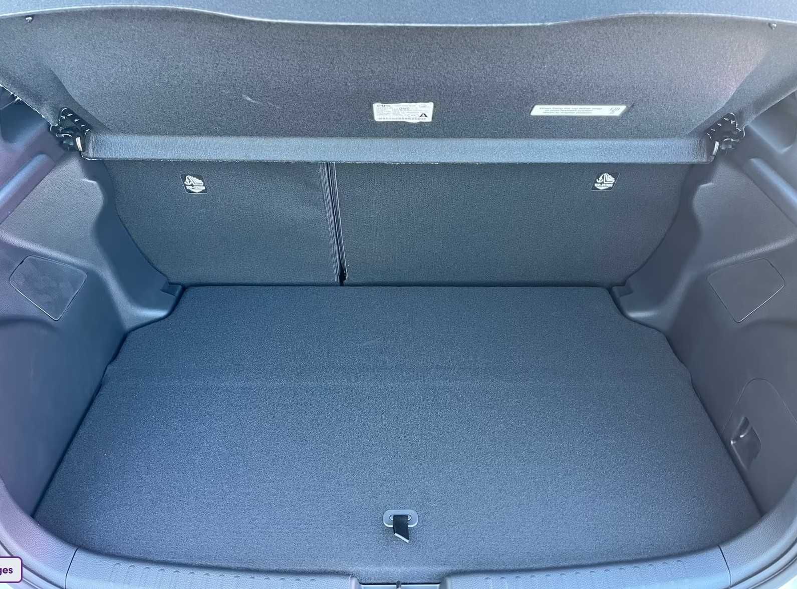 Toytota Yaris como NOVO versão EXCLUSIVA