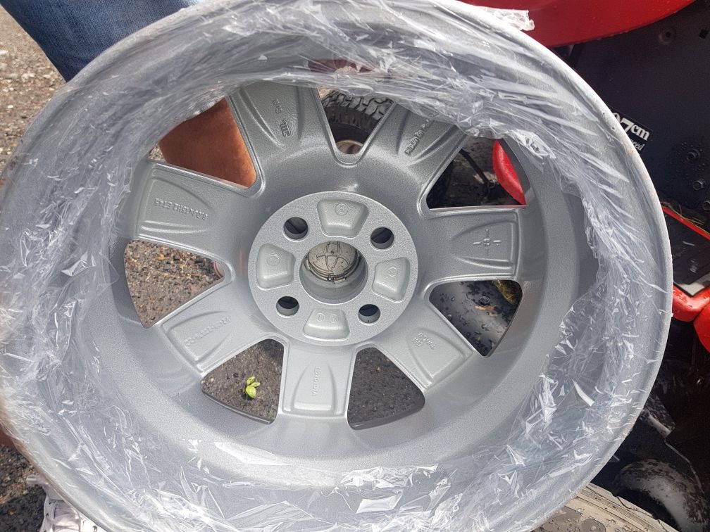 Alufelgi 15 Toyota Yaris Corolla Paseo Mazda 4x100 ET45