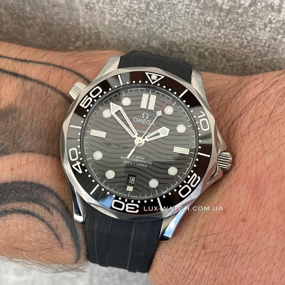 Часы Omega Seamaster Diver Co-Axial