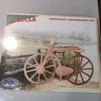 Drewniany model roweru do złożenia
