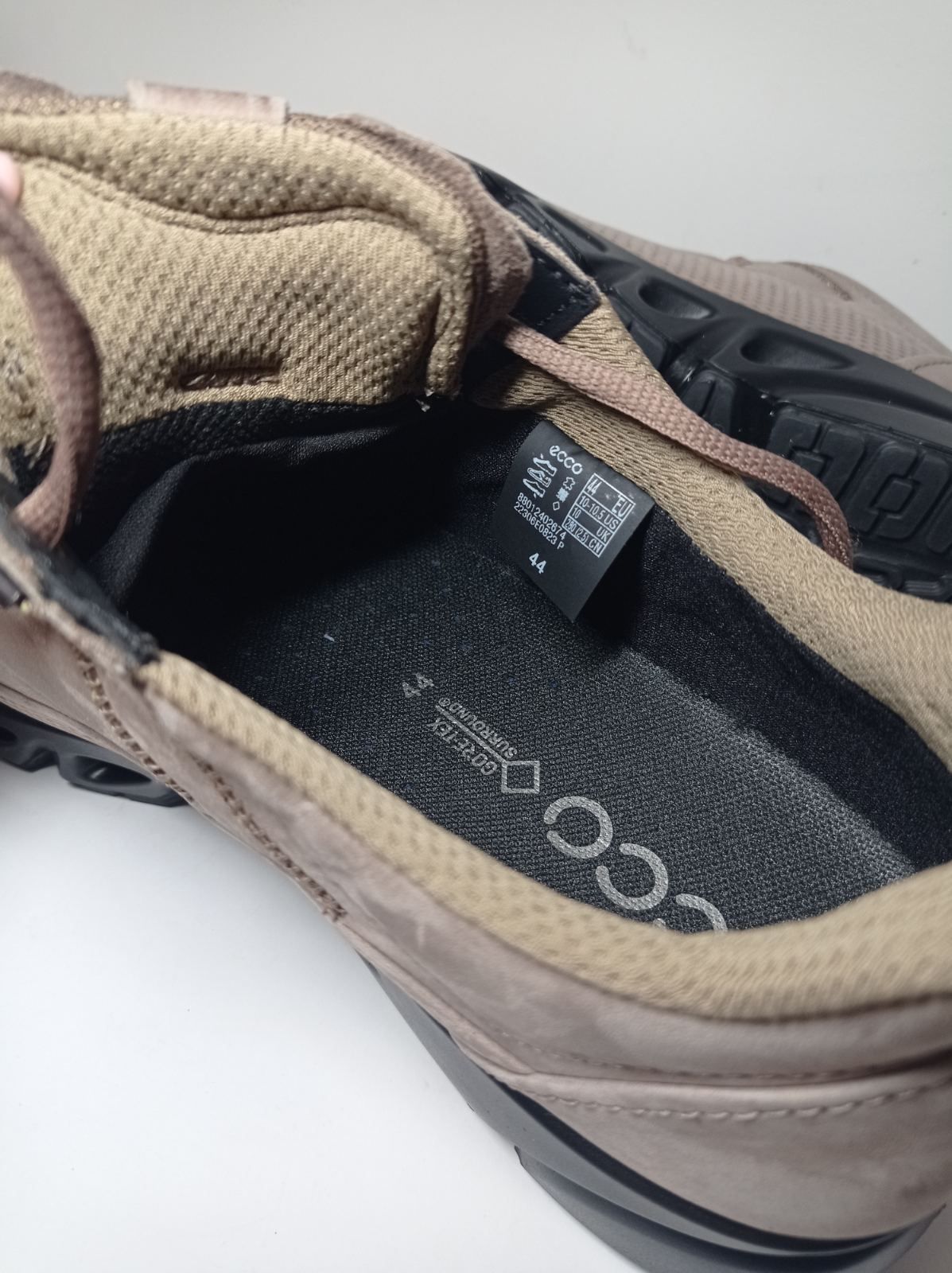 Кросівки шкіряні ECCO Gore-tex 44p.