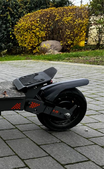 Oslona na amortyzator 1szt + blotnik tyl G4