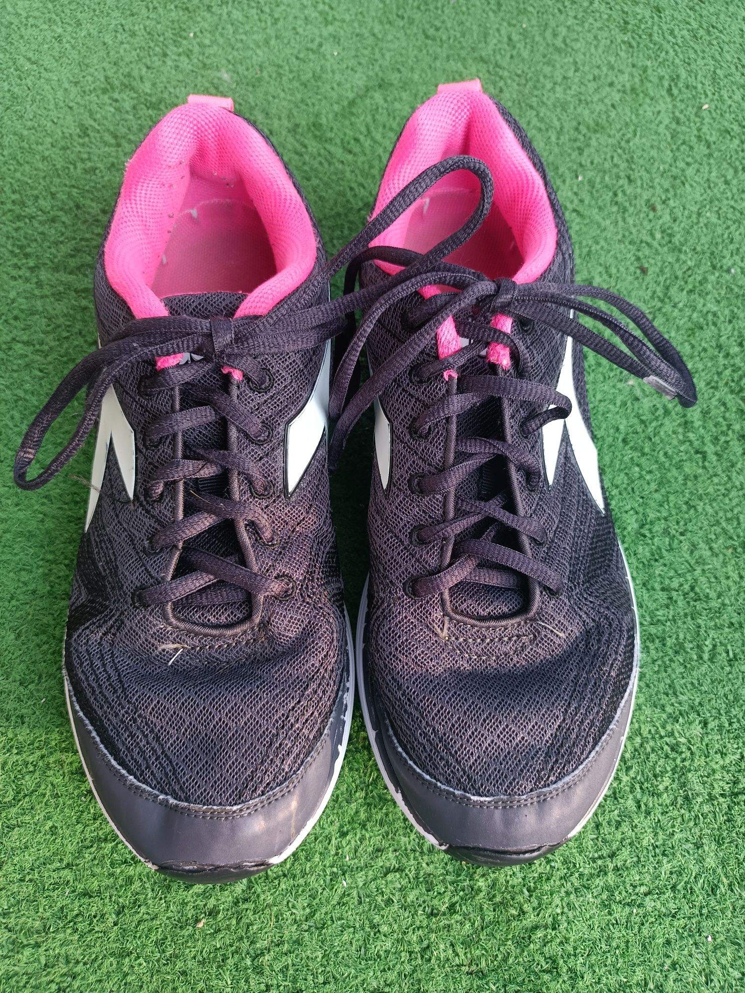 Buty przewiewne Diadora rozmiar 40