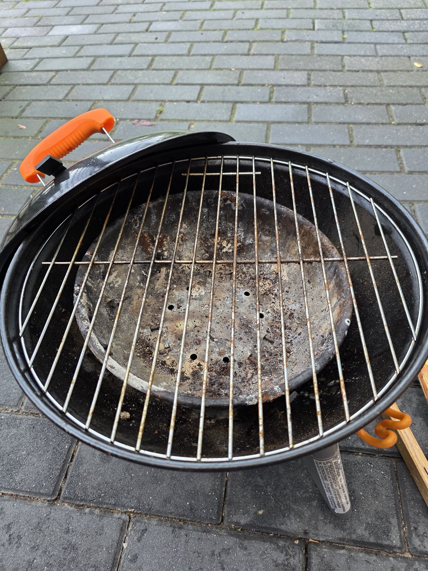 Grill węglowy śr.34.5cm  Naterial