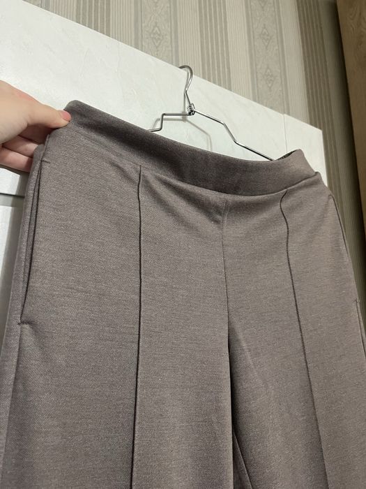 Костюм Mango новий капучіно