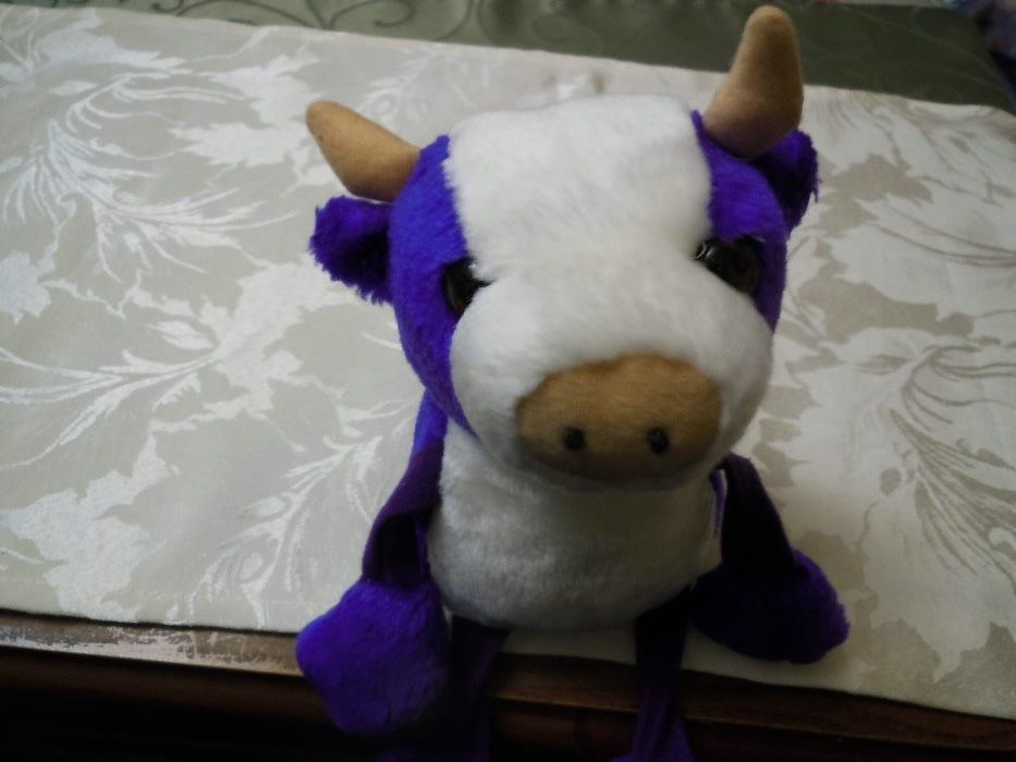 Мягкая игрушка фиолетовая корова