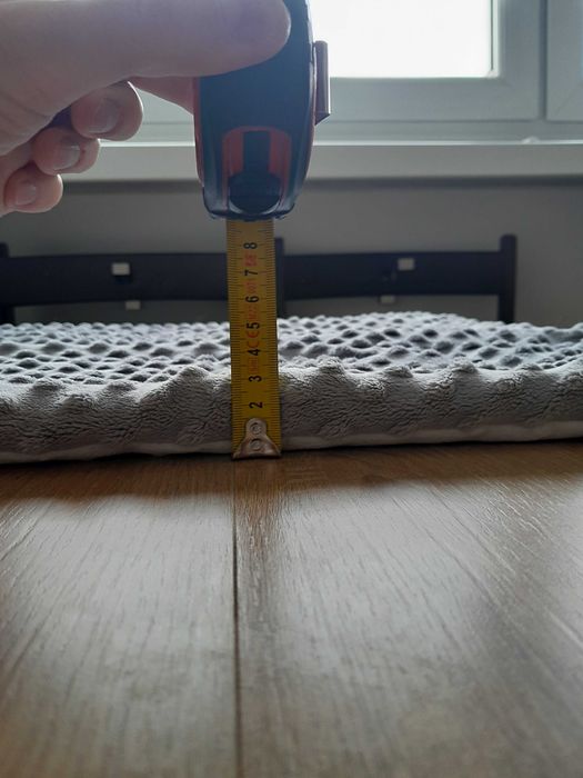 Legowisko dla kota mata na parapet posłanie poduszka miękka puszysta