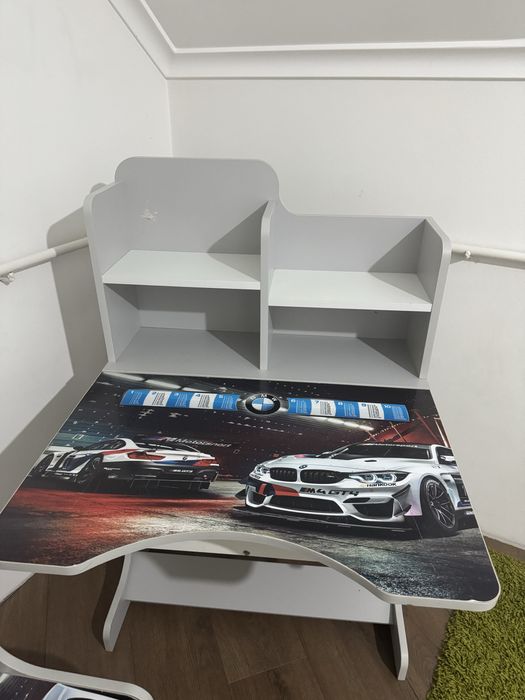 Парта дитяча для хлопчика