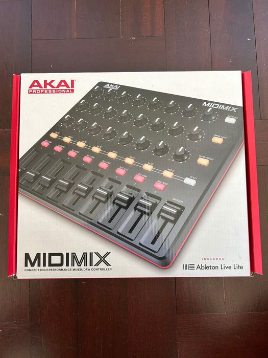 Controlador MIDI Akai MIDImix – Como novo / Completo na caixa