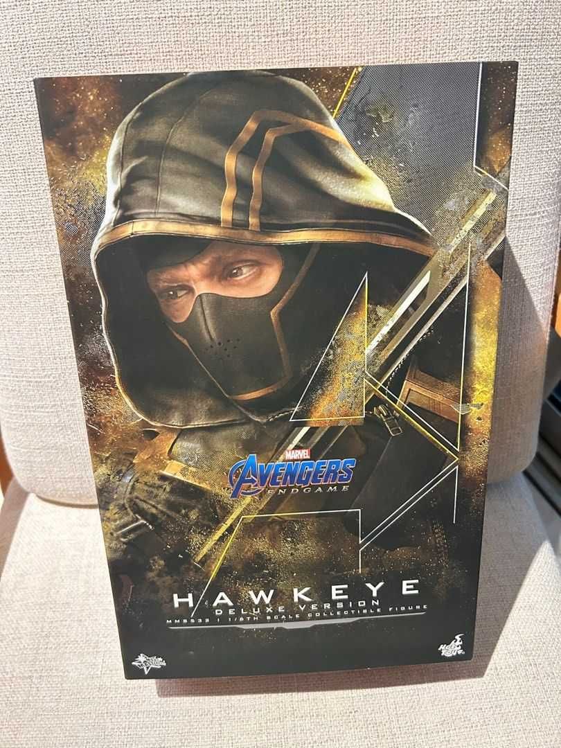 Figura Hot Toys ( Deluxe Version ) Hawkaye Avengers Endgame