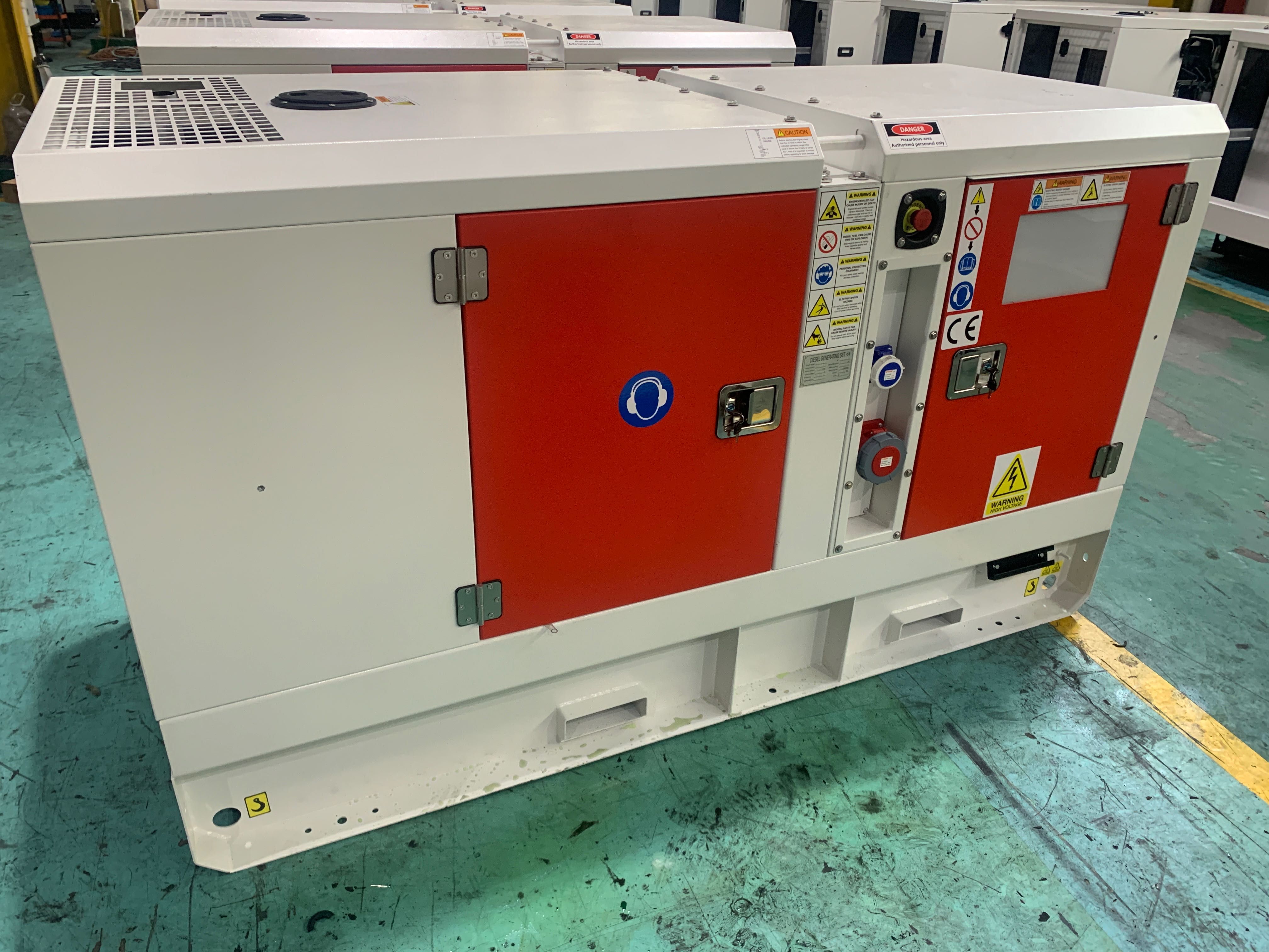 agregat prądotwórczy 30 / 33 kW z automatyka ATS nowy DIESEL AVR